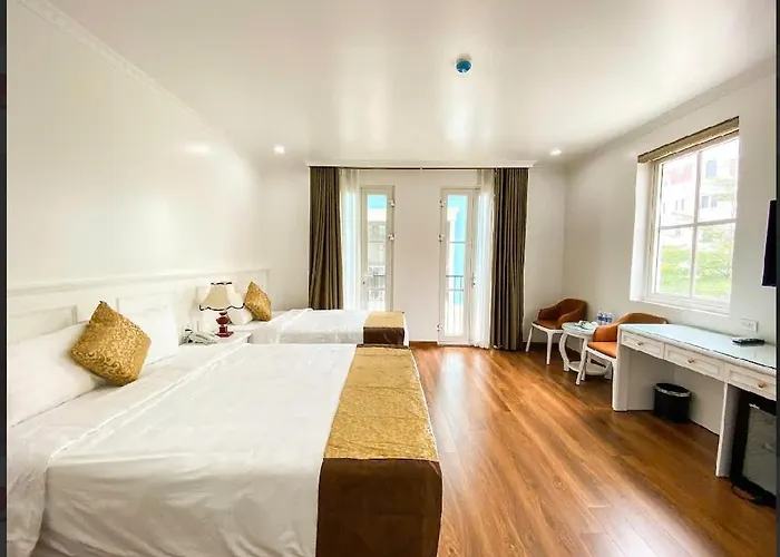 Hotel Blue Wave